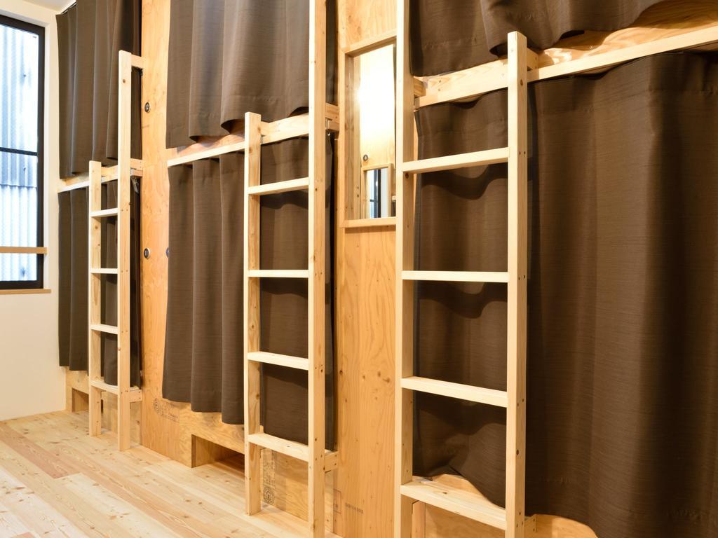 Hostel Mitsuwaya Осака Номер фото