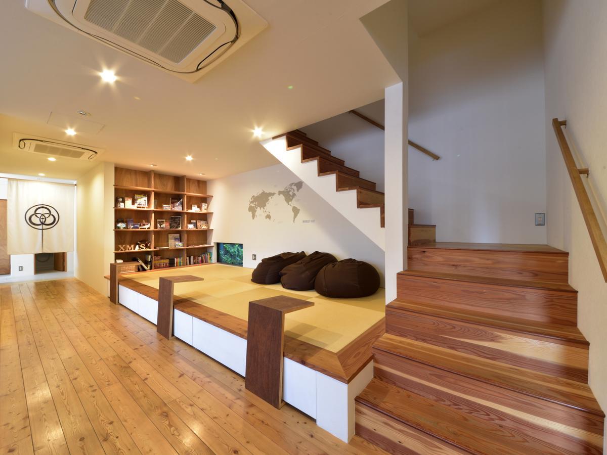 Hostel Mitsuwaya Осака Экстерьер фото